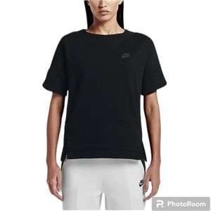 Nike Women’s Sportswear Tech Fleece Crew Short Sleeve
